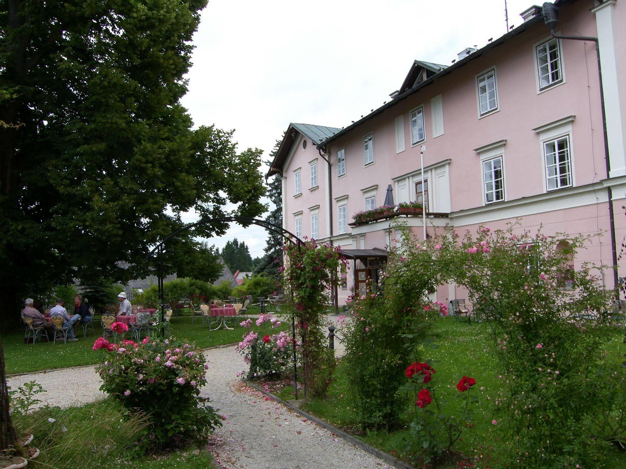 Schlosshotel Zamek Zdíkov Exterior photo